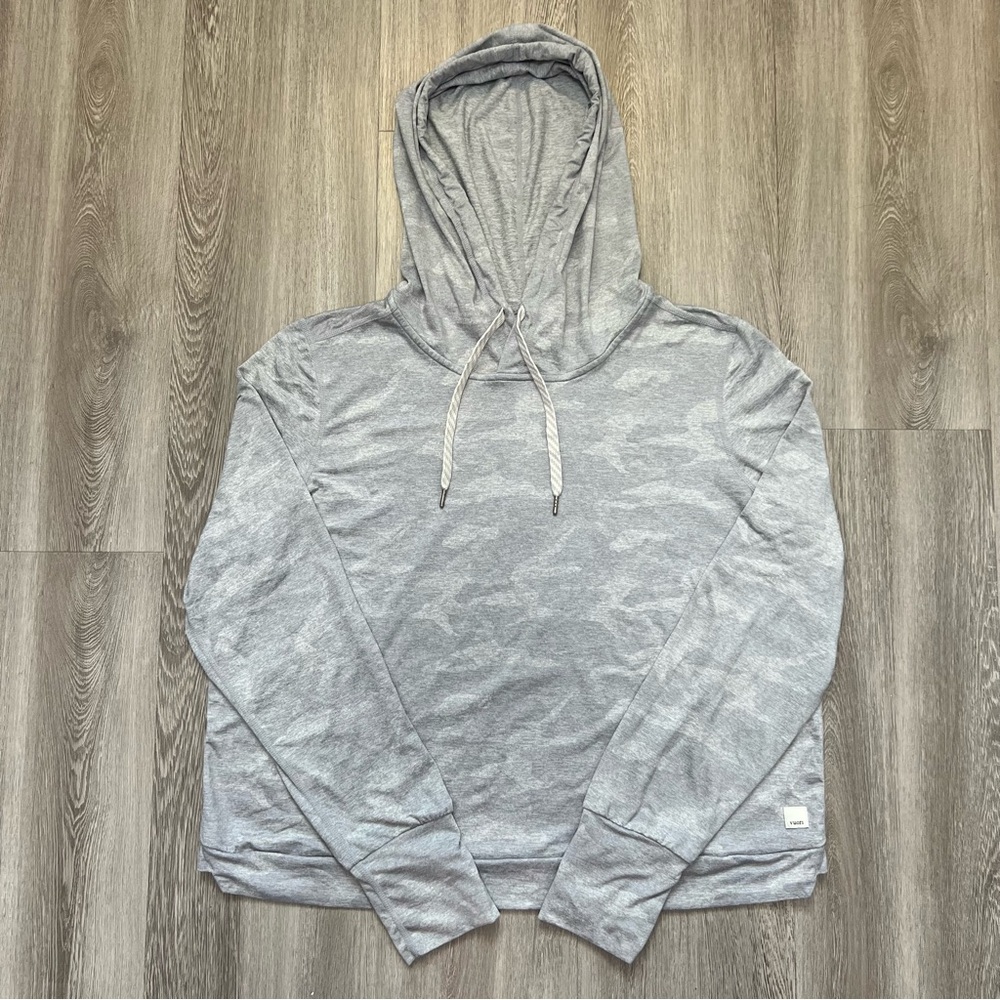 VUORI Women’s Halo Essential Hooded Sweatshirt Gray Camo Style VW226 Size Large